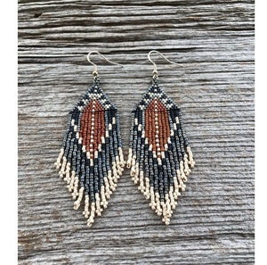 Pendientes de cuentas de semillas de cristal tejidos a mano para boda, joyería de estilo bohemio con borla larga para mujer - Product Image 3