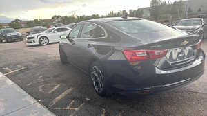 2023 C * hevrolet Malibu LT d'occasion - Product Image 3