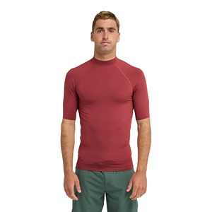 T-shirt de bain premium pour homme, coupe ajustée, manches courtes, respirant, polyester et élasthanne, séchage rapide, protection UV, extensible, rashguard, surf - Product Image 1