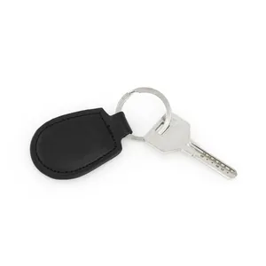 Portachiavi e Moschettoni Promozionali Personalizzati in Similpelle Pelcu - Gadget Personalizzabili - Product Image 2