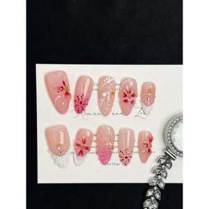 Autocollants pour ongles press-on Blushing Garden, élégants et inspirés du jardin - Product Image 1