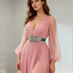 Cinturón de Novia Verde BS152KL de Bridella con Pedrería Cosida a Mano, Ajustable para Bodas y Accesorios de Damas de Honor - Product Image 2