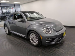 3VWFD7AT7KM702541 2019 Beatl'es 2.0L Turbo Hatchback 4 cylindres automatique, voiture familiale de luxe pour les voyages - Product Image 2