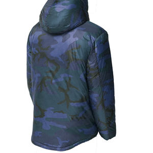 Chaquetas acolchadas de concha blanda a prueba de viento directas de fábrica de alta calidad, ajuste cómodo, tela duradera de talla grande con cierre de cremallera - Product Image 4