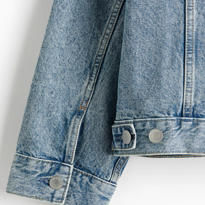 แจ็คเก็ตยีนส์คลาสสิกแบบยูนิเซ็กส์  ความหนาปานกลาง  เสื้อคลุมแฟชั่นสตรีทแวร์  ดีไซน์ทันสมัยสีน้ำเงิน  สไตล์โมเดิร์น  สำหรับฤดูหนาว - Product Image 5