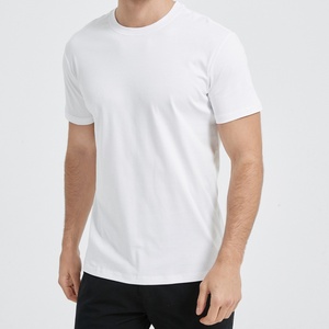 Fabricant OEM de t-shirts en coton pour hommes, vente en gros personnalisée, 200 GSM, étiquette privée, production en vrac, tissu de qualité supérieure - Product Image 1