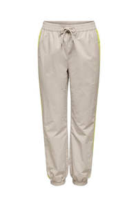 <b>Women's</b> Lightweight 100% Nylon Seamless Windbreaker <b>Tracksuit</b> Quickdry Breathable Hooded Customised Logo Printing - Product Image 3