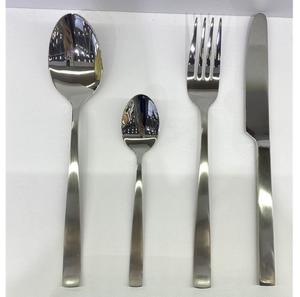 Ensemble de couverts en acier inoxydable de haute qualité, couverts de restaurant en vrac bon marché, comprenant un couteau à steak pour les fêtes et les mariages - Product Image 4