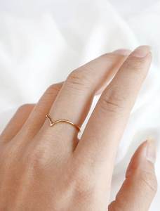 Anillo de banda de plata fina minimalista para mujer Tamaños personalizables rellenos de oro de Ley 925 sólido para ocasiones de fiesta-Venta al por mayor a granel - Product Image 5