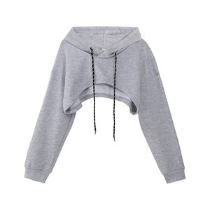 Sweats à capuche courts personnalisés pour femmes, couleur unie, respirants, anti-boulochage, en tissu canvas, vente en gros pour la saison hivernale - Product Image 1