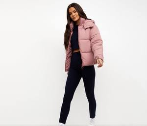 Nouvelle veste rembourrée pour femmes vente en gros Veste en duvet légère personnalisée pour femmes avec service OEM vente en gros - Product Image 6