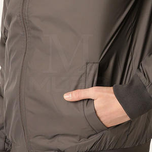 Marque distributeur Blouson aviateur confortable pour hommes pour l'hiver Tissu de haute qualité, respirant et au meilleur prix pour l'extérieur - Product Image 3