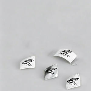 Plaques métalliques uniques de haute qualité pour vêtements Dernière conception mini plaques métalliques Petite pièce de décoration pour vêtements - Product Image 4