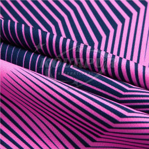 Uniforme de Fútbol de Manga Corta Transpirable de Alta Calidad para Hombre, Venta al Por Mayor 2025, Precio Razonable, Último Color - Product Image 4