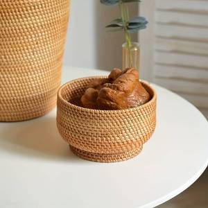 Cesta de almacenamiento de mimbre redonda de ratán Natural hecha a mano, organizador de frutas decorativo para el hogar y la cocina - Product Image 2