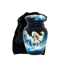 Urne funéraire souvenir de cheval avec sac en velours Petite urne funéraire pour cheval - Product Image 1
