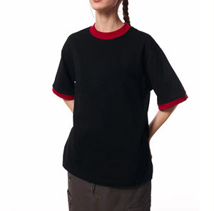 เสื้อครอปสำหรับผู้หญิงสีพื้นแบบลำลองของผู้ผลิตเสื้อครอประบายความร้อนพิมพ์โลโก้ได้ตามต้องการ - Product Image 5