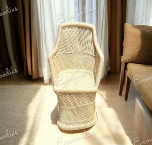 Chaise élégante Chaise en bambou naturel Sarkanda Meubles de jardin Chaise en bambou pour intérieur extérieur Salon Jardin Café Restaurant - Product Image 6