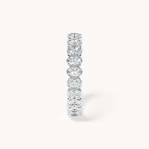 Anillo Ovalado de Diamante Cultivado en Laboratorio de 1.3ct con Bisel de Oro de 14k - Product Image 3