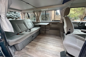 PRÊT À CONDUIRE - VÉHICULE D'OCCASION À VOLANT À GAUCHE |   Conduite à droite |   VOLKSSWAGENNSS EUROVANNSS MV WEEKENDERRSS 2003 - Product Image 4