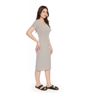 Vestido ajustado de punto acanalado sin mangas de lujo asequible para mujer cuello redondo por encima de la rodilla calidad premium ajuste personalizado Venta caliente - Product Image 4