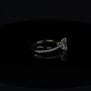 Bague de luxe en diamant de laboratoire 3 carats, taille Radiant, VS1, certifiée IGI SGL, or, or rose, argent, bijoux tendance pour fiançailles et mariage - Product Image 3