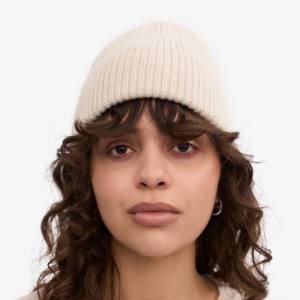 Wholesale Custom Logo Knitted Winter Warm Beanie <b>Hats</b> for Women Outdoor Solid Color Designer Beanies Solid Coour Casual Wear - Product Image 1