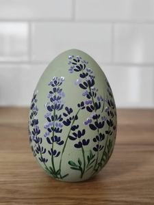 Oeufs de Pâques en bois de style religieux unique avec des fleurs Cadeaux de Pâques d'affichage à la maison en contreplaqué durable sur demande - Product Image 4