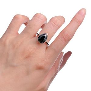 แหวนแต่งงานเงินสเตอร์ลิงประดับเพชรเซอร์คอนทรงหยดน้ำเจลิยา ฮาโล - Product Image 5