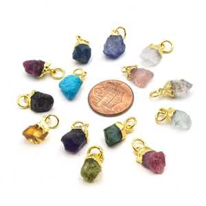 Colgante de rubí en bruto hecho a mano, joyería de piedra preciosa natural de 8-10mm, joyería de piedras preciosas en bruto de Rubí - Product Image 5