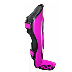 Protège-tibia élastique et en cuir personnalisé pour le Muay Thai et l'entraînement de coup de pied de boxe Protège-tibias en marche - Product Image 6