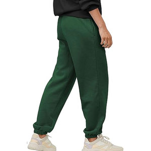 Pantalon de survêtement polaire avec logo personnalisé tissu en coton durable, flexible et confortable adapté à l'entraînement sportif ou à la mode de rue - Product Image 5