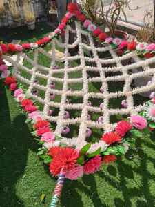 Chadar de Phoolon Ki de Doble Cara Hecho a Mano para Entrada de Novios en Bodas Indias, Haldi, Mehndi, Nikah, Walima y Decoración de Bodas - Product Image 4