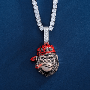 Pendentif Hip Hop en alliage plaqué or personnalisé de qualité supérieure avec diamants CZ glacés - Le Legende Glacé, cadeau pour homme et bijoux de fête - Product Image 2