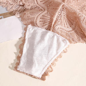 Culottes sexy personnalisées pour femmes européennes et américaines, en satin double couche avec dentelle, sans couture, design semi-couvrant les hanches - Product Image 5