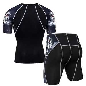 Conjuntos de fitness para gimnasio para hombre, ropa de entrenamiento de algodón y poliéster, traje deportivo de gimnasio atlético con pantalones cortos y camiseta de Pakistán - Product Image 1