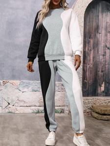 Survêtement à capuche pour femmes, survêtement deux pièces pour femmes, vente en gros de conception personnalisée, vente en gros - Product Image 4