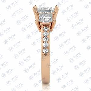 2,30 TCW Princess Cut Art Deco Moissanite Ring para mujer Perfect Anniversary & Birthday Gift Band para expresar amor - Product Image 4