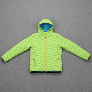 Chaquetas Acolchadas para Mujer de Primera Calidad en Color Verde Claro, Tejido Transpirable, Relleno de Algodón, Diseño Sólido, Talla Grande, Chaquetas de Invierno - Product Image 1