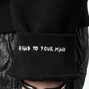 Nouveau hiver Niche noir femmes sweat à capuche ailes strass manches lettre imprimé haut - Product Image 3