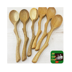 Cuchara de madera natural hecha a mano para cocinar, revolver y servir, diseño duradero, utensilios de cocina de madera ecológicos esenciales - Product Image 2