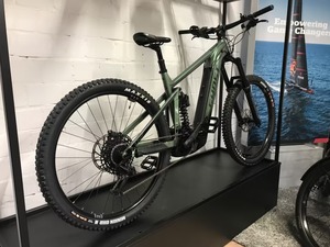 Top Performance 2025 -2026 E-Riot EN Bicicleta de montaña eléctrica universal Talla S M XL L XXL Disponible Listo para exportar a todo el mundo - Product Image 4