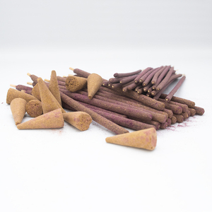 ธูปกรวยหนาทำจากกุหลาบธรรมชาติ 100% ปราศจากสารเคมี ทนทาน ใช้งานได้นาน เป็นมิตรกับสิ่งแวดล้อม ผลิตจากไม้ธรรมชาติ ออร์แกนิค ผลิตในเปรู - Product Image 4