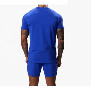 T-shirt respirant pour hommes avec manches athlétiques et vêtements de sport de compression avec logo personnalisé - Product Image 3