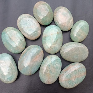 Pierre de palmier en amazonite naturelle de 3 pouces de haute qualité pour la guérison et le reiki d'Inde, vente en gros - Product Image 5