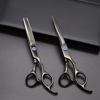 Kit de barbier professionnel de haute qualité en acier inoxydable durable avec un ensemble de ciseaux et de ciseaux à cheveux