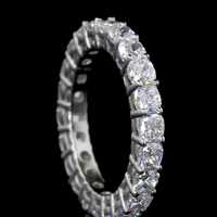 Bague de mariage et d'anniversaire de style européen avec coussin carré en diamant certifié IGI 0,20 carat en or blanc 14 carats