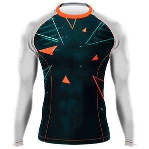Slim Fit Quick Dry & Comfortable Men Rash Guard a la venta Color sólido Hombres Mangas largas Rash Guard para ropa de fitness - Product Image 1