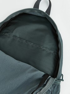 Sac à dos en nylon léger personnalisé avec logo OEM ODM, sac à dos décontracté pour l'école, les voyages et les sorties, fabricant de sacs à dos imperméables - Product Image 3