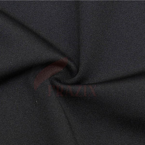 Último diseño Hombres Rash Guard Ropa deportiva Color rojo Mangas largas Rash Guard con logotipo personalizado - Product Image 4